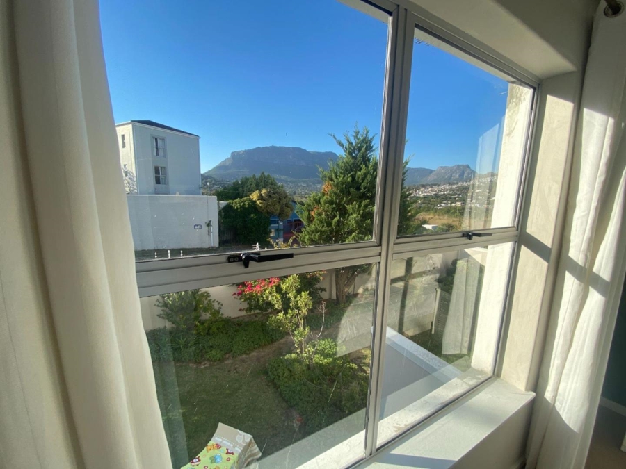 To Let 2 Bedroom Property for Rent in Hout Bay Western Cape